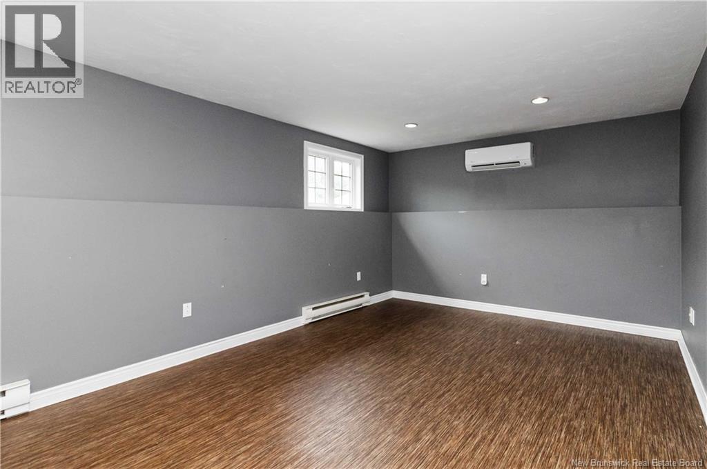 49 Goldsboro Avenue - 38