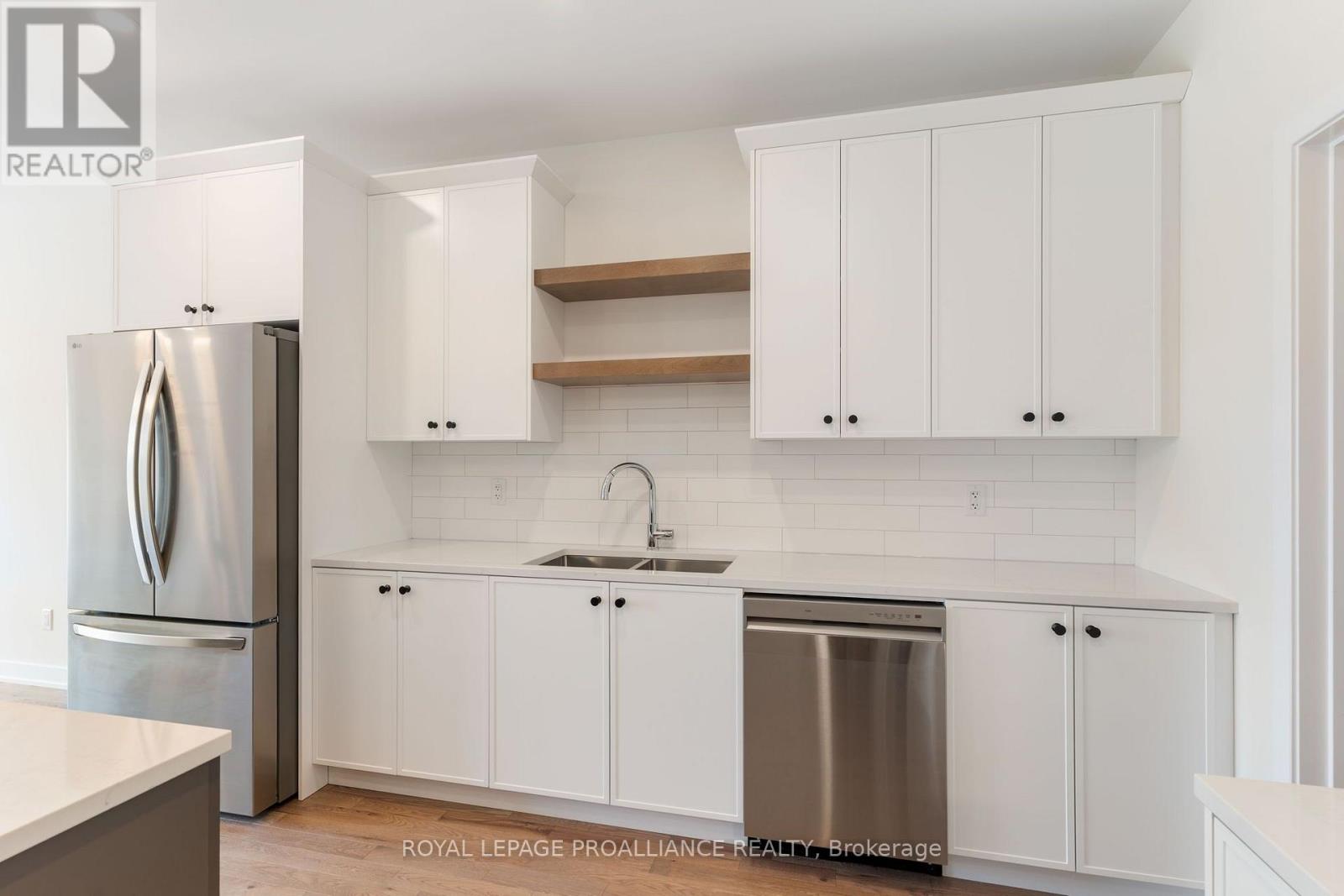 1076 MOORE STREET - Image 21