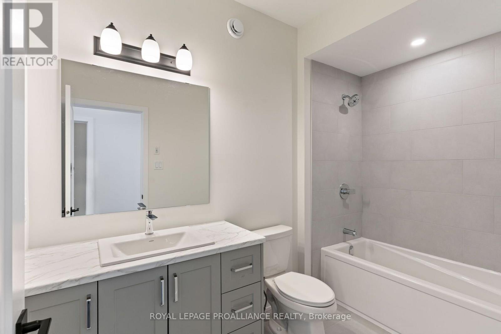 1054 TURNER DRIVE - Image 25