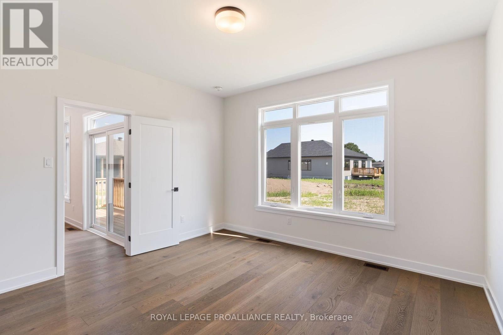 1054 TURNER DRIVE - 34