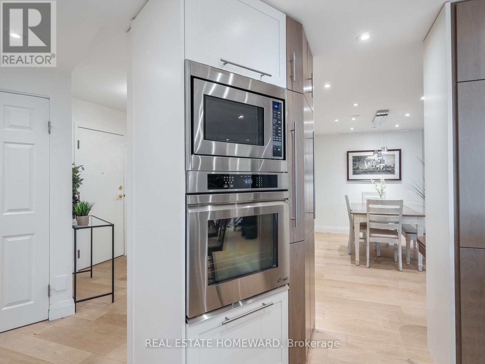 #311 20 GUILDWOOD PARKWAY - 16