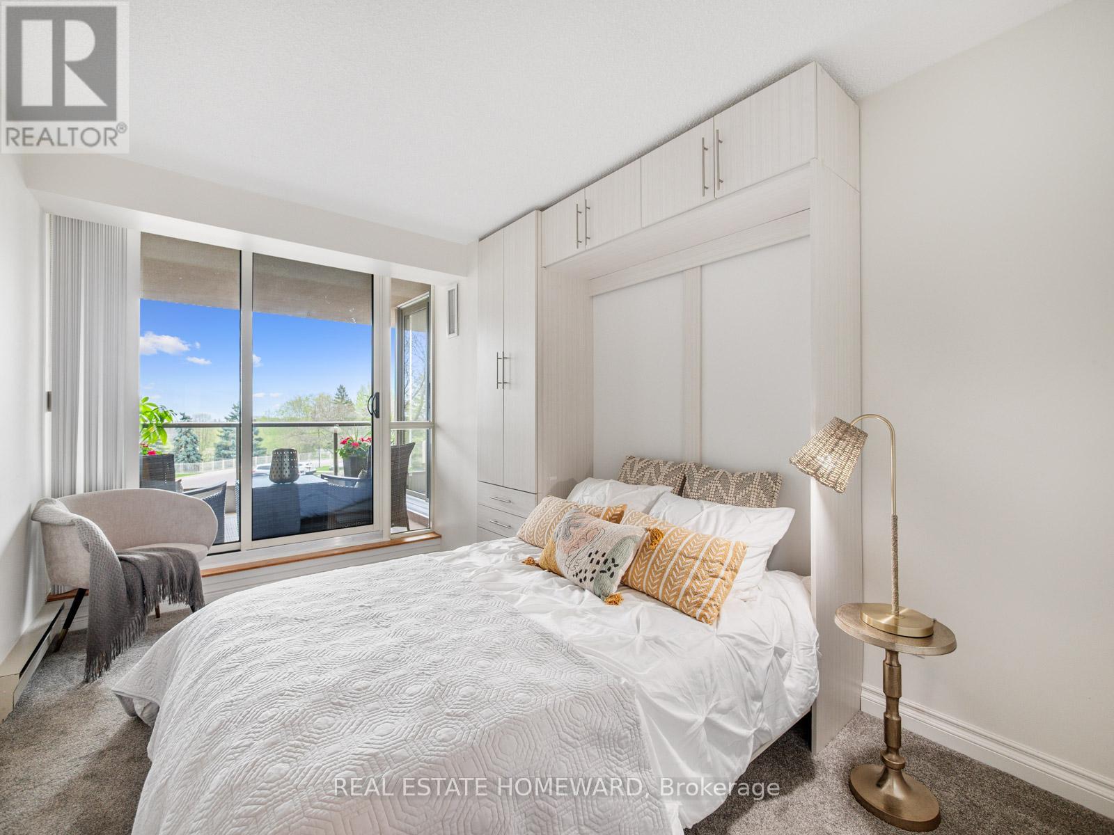 #311 20 GUILDWOOD PARKWAY - 29