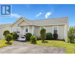46 McCourt Close thumbnail 2
