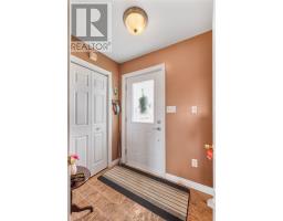 46 McCourt Close thumbnail 3
