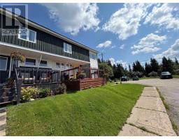 8 Banting Avenue thumbnail 2