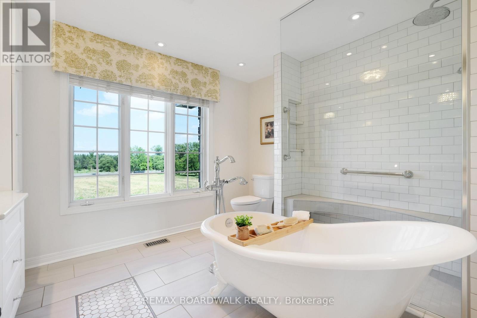 5 Bed, 4 Bath House for Sale in Ottawa – 1375 MARCH VALLEY ROAD MARCH VALLEY ROAD, Ottawa – MLS# X13643312 - Image 26