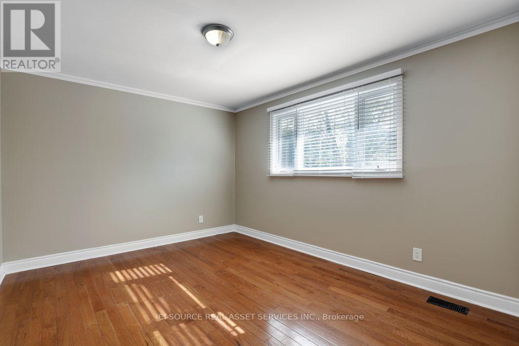 6 Bed, 4 Bath House for Rent in Ottawa – 1371 KILBORN AVENUE, Ottawa – MLS# X13643302 - Image 24