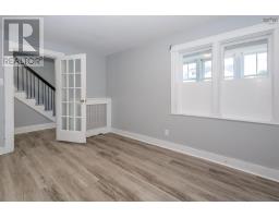120-124 Colby Street, Sydney, NS B1P3R2 Photo 10