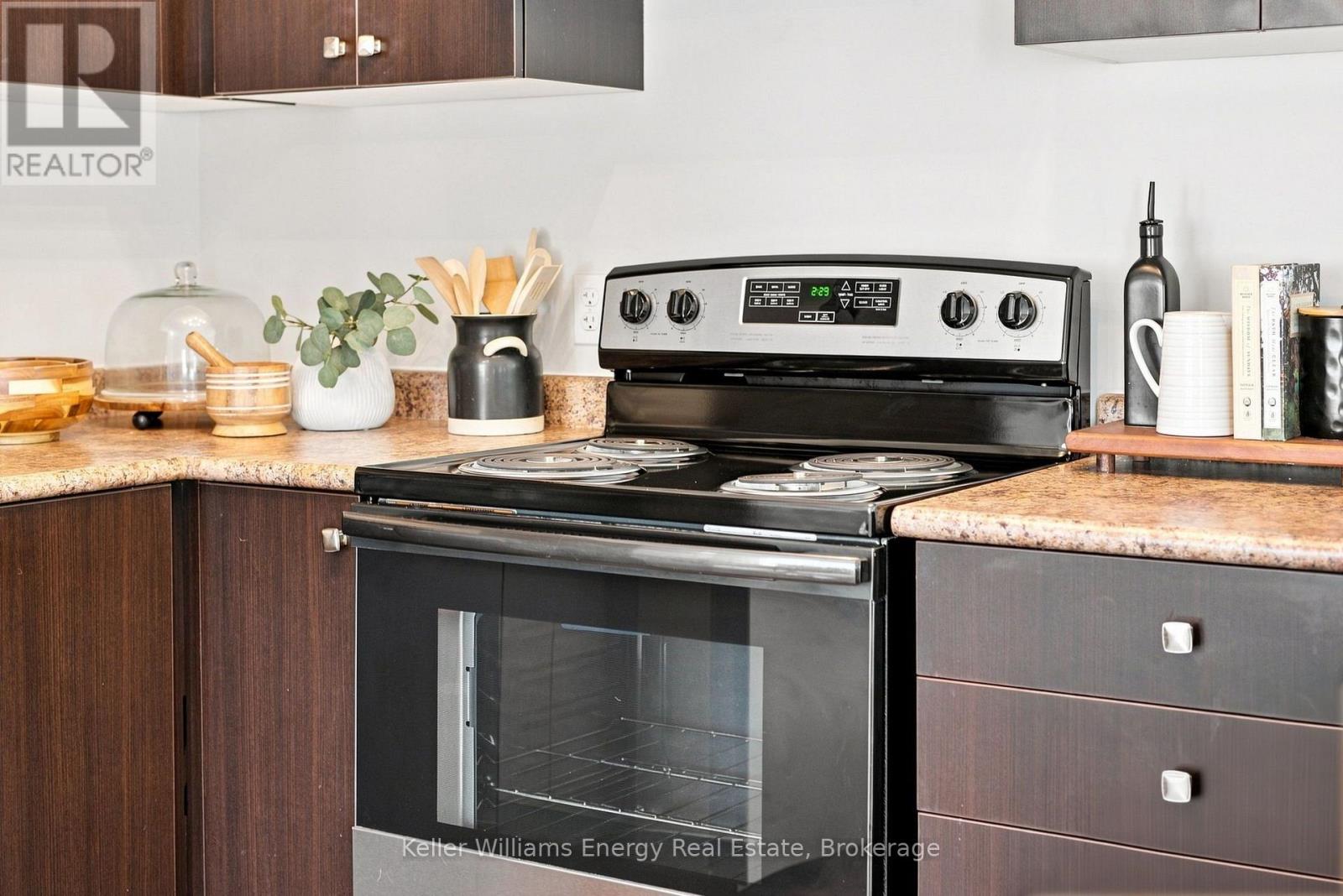 #25 1280 HARMONY ROAD N - Image 11