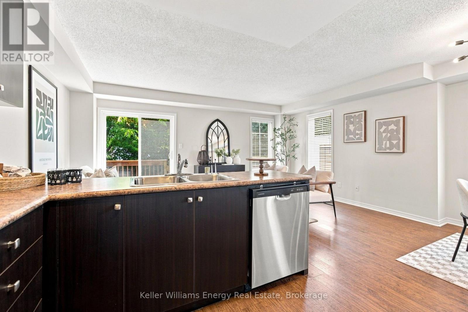 #25 1280 HARMONY ROAD N - Image 12