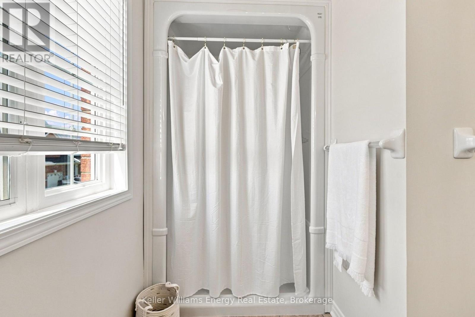 #25 1280 HARMONY ROAD N - Image 26