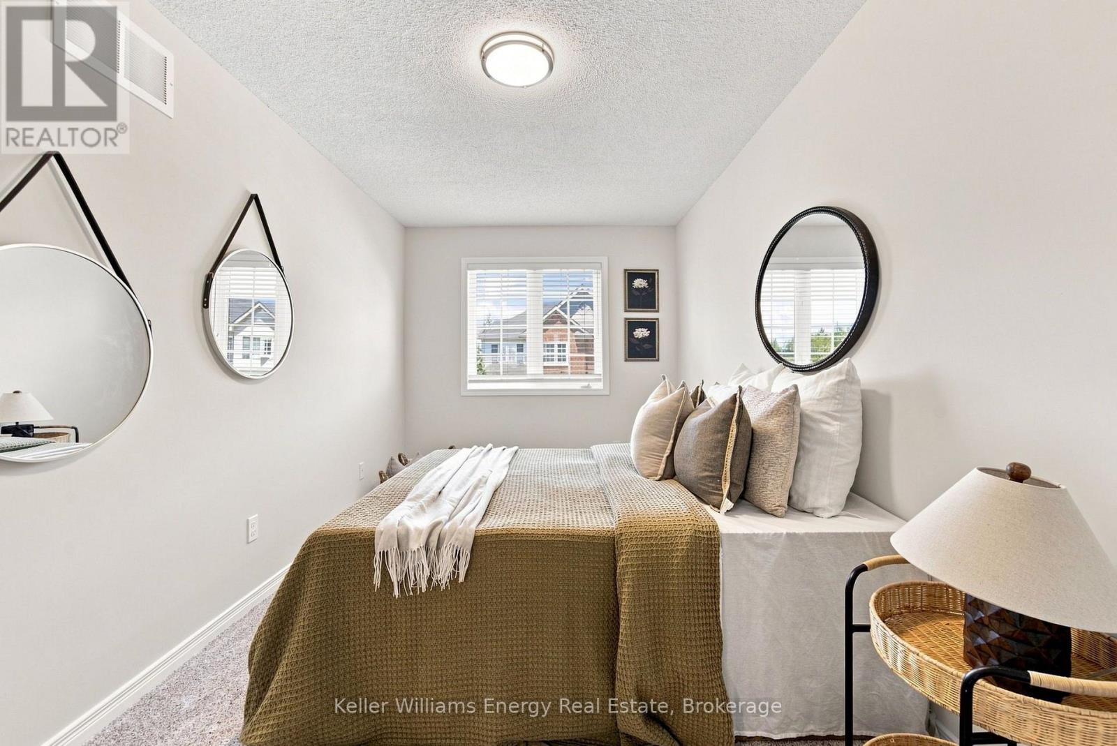 #25 1280 HARMONY ROAD N - Image 29