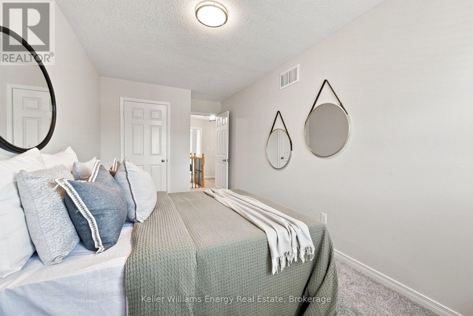 #25 1280 HARMONY ROAD N - Image 30