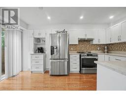 Bathroom - 2020 Breezewood Street, Ottawa, ON K4A4S6 Photo 12