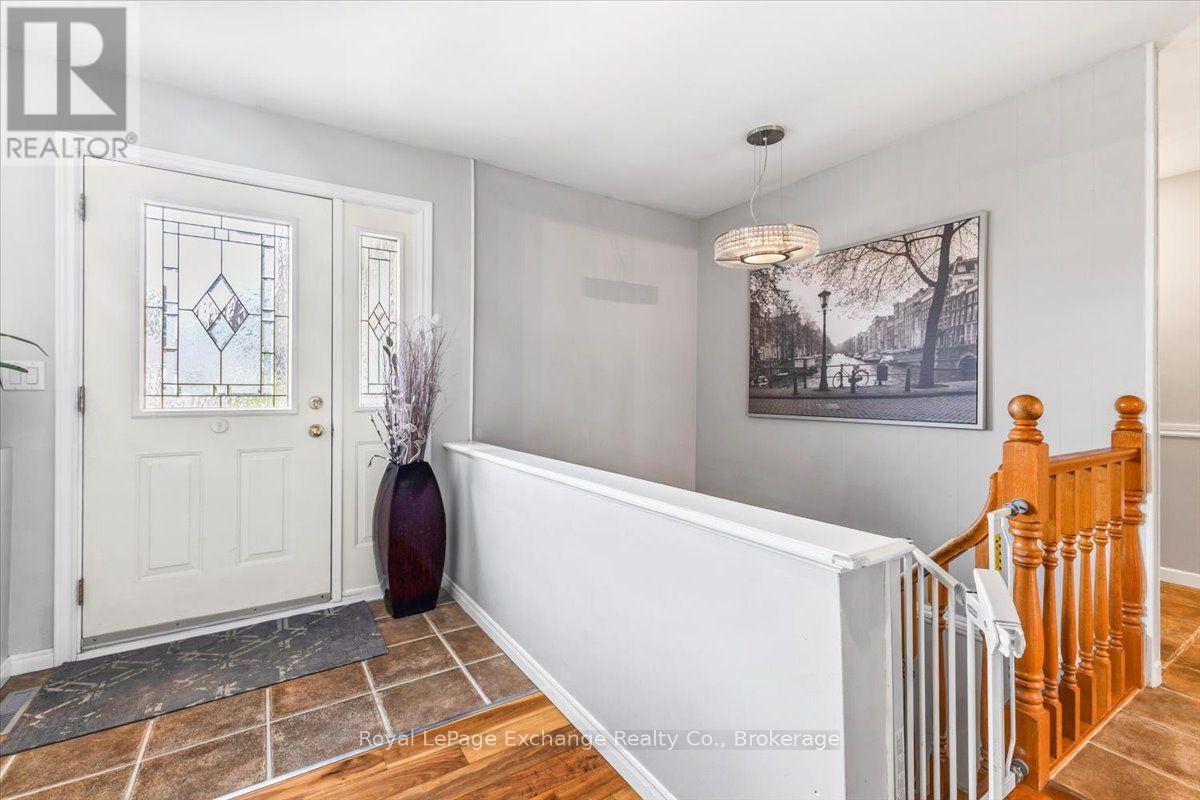 377 PRINCES STREET S - Image 6