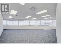 617 - 105 Gordon Baker Road, Toronto, ON M2H3P8 Photo 14