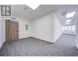 617 - 105 Gordon Baker Road, Toronto, ON M2H3P8 Photo 15