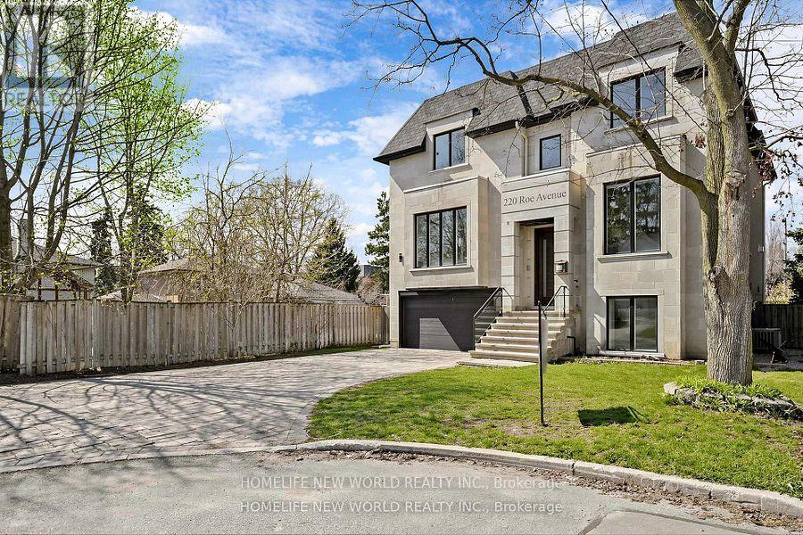Photo of 220 Roe Avenue