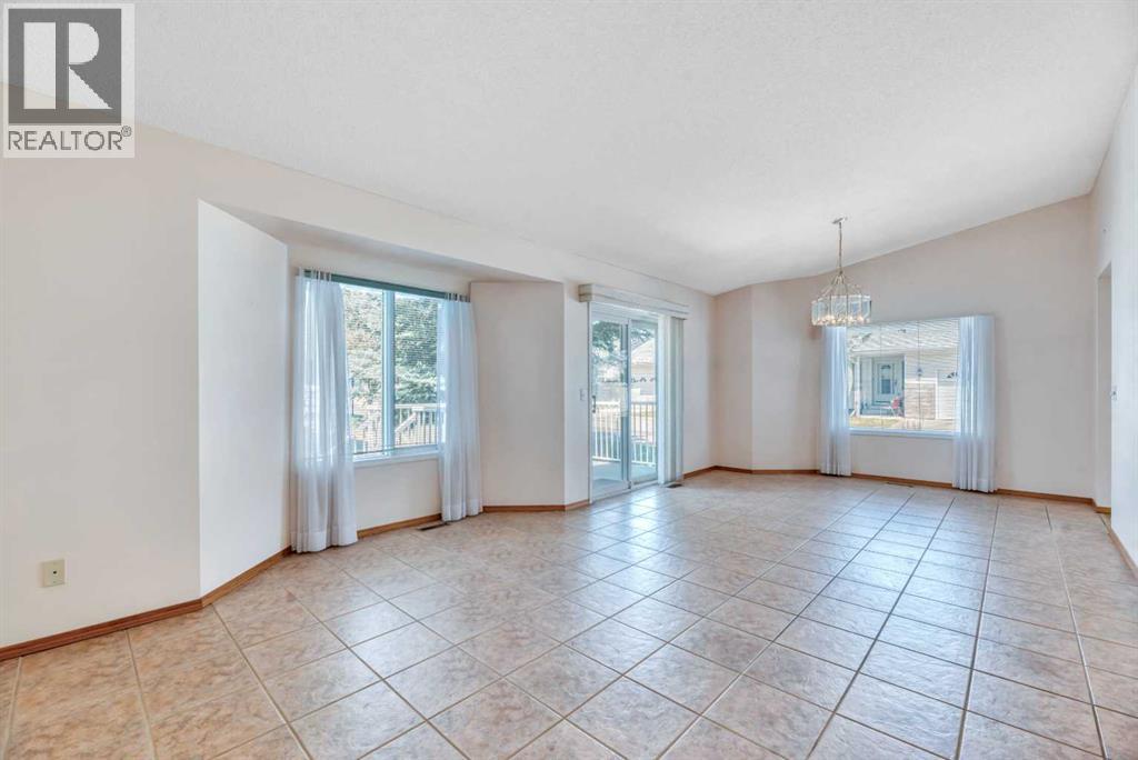33 Riverview Point SE - 13