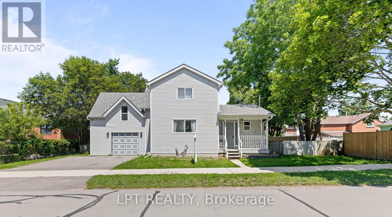 77 MUNRO ST WEST STREET W - 1