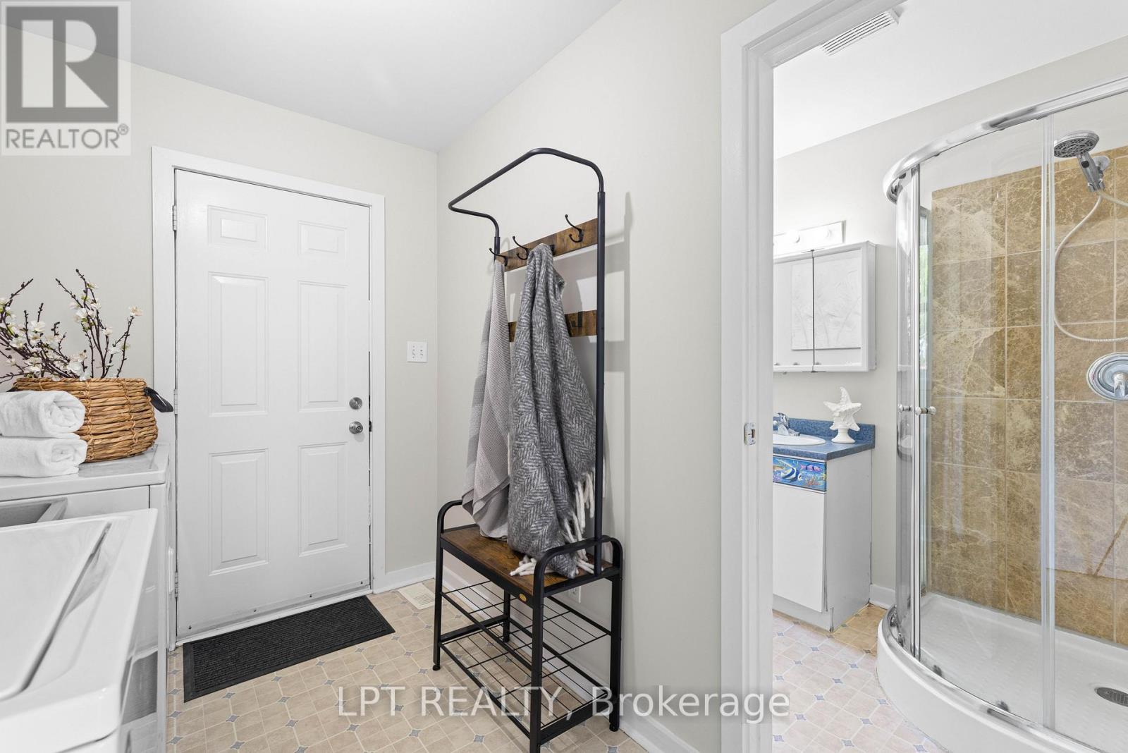 77 MUNRO ST WEST STREET W - 16