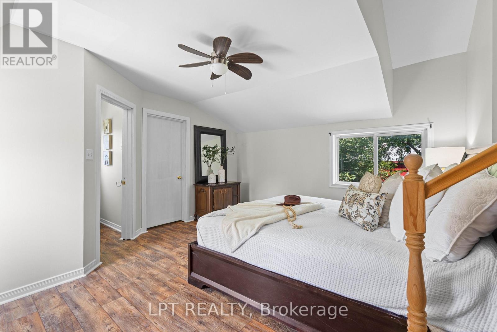 77 MUNRO ST WEST STREET W - 21
