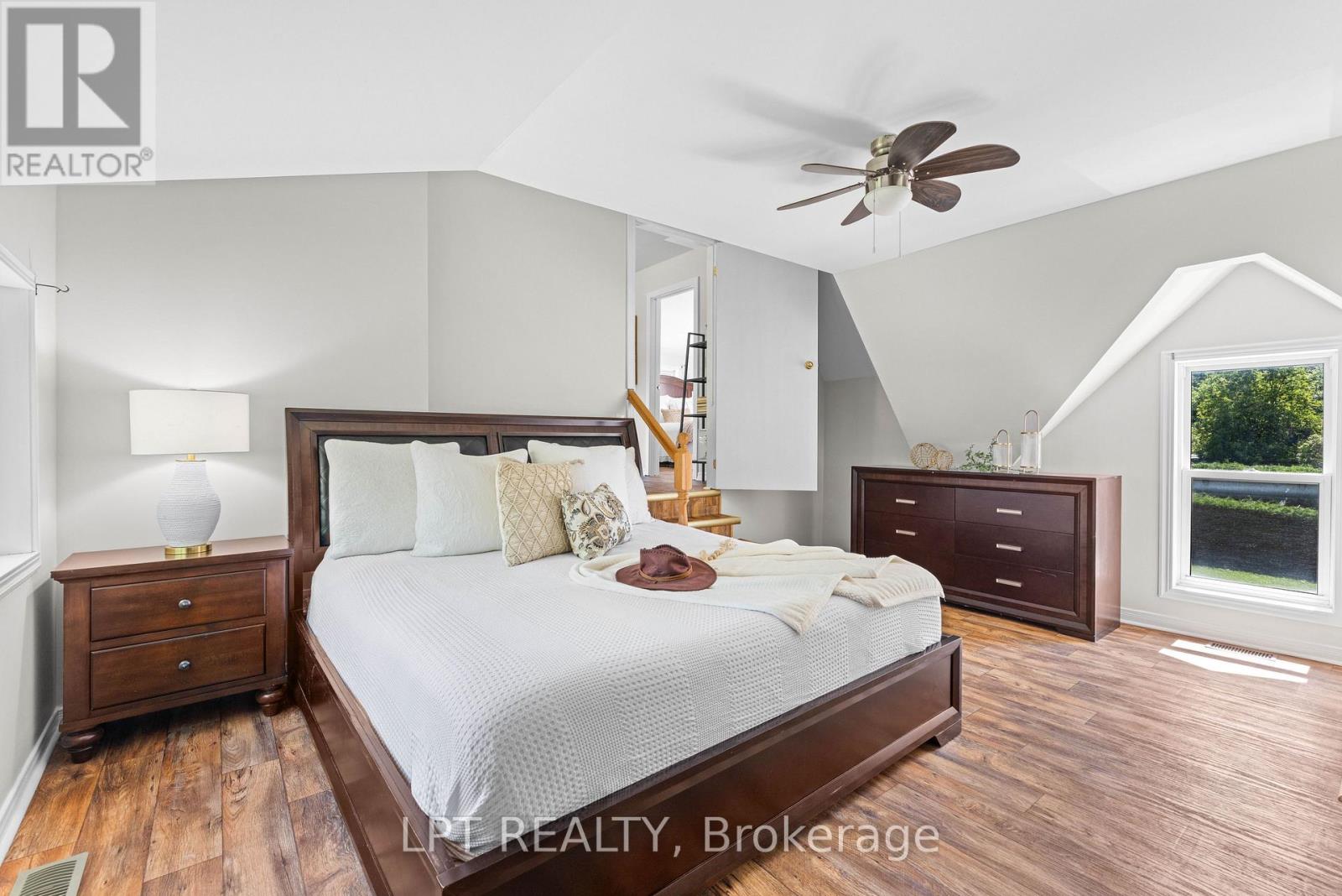 77 MUNRO ST WEST STREET W - 22