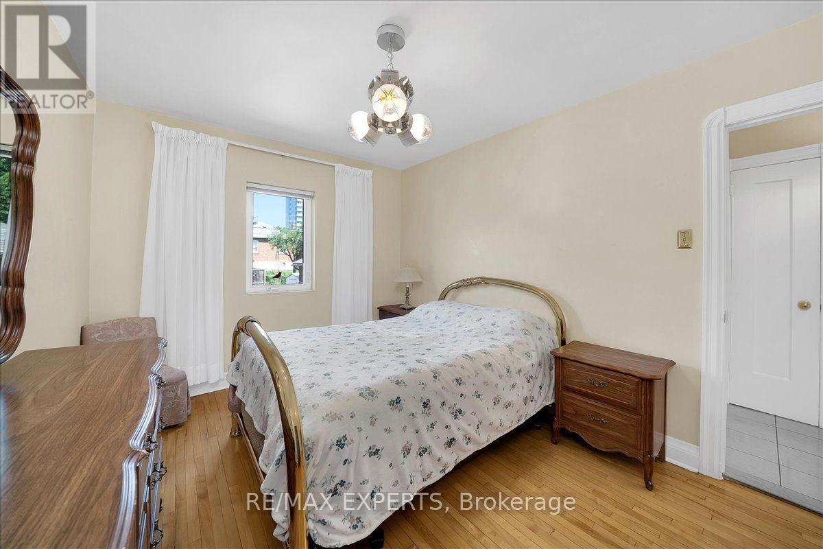 340 WHITMORE AVENUE - Image 22