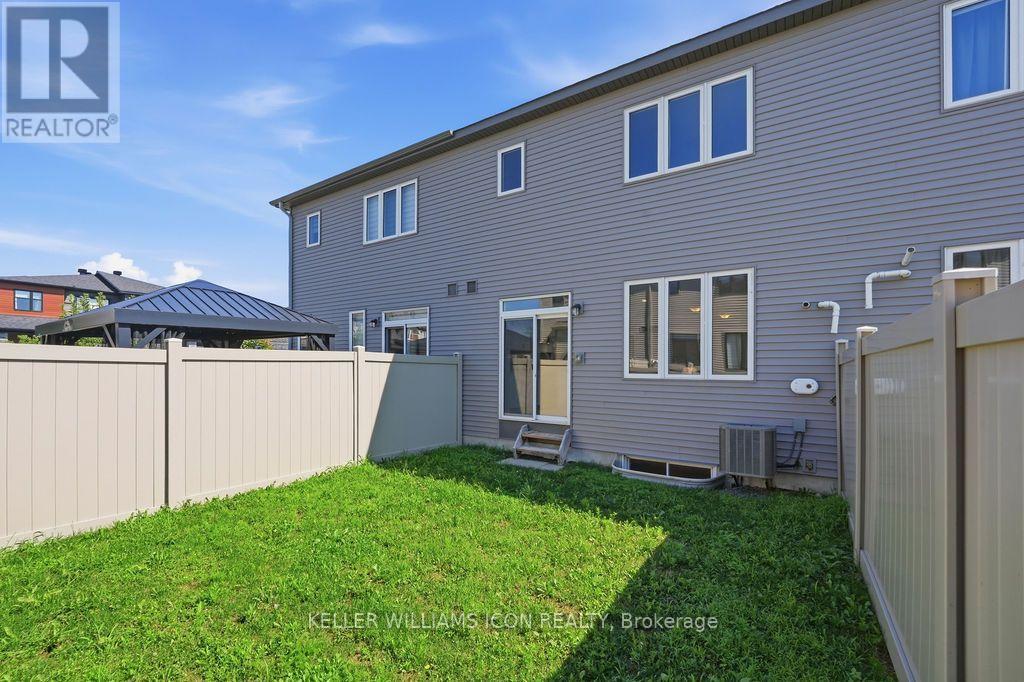 301 DRUMLISH LANE - 43