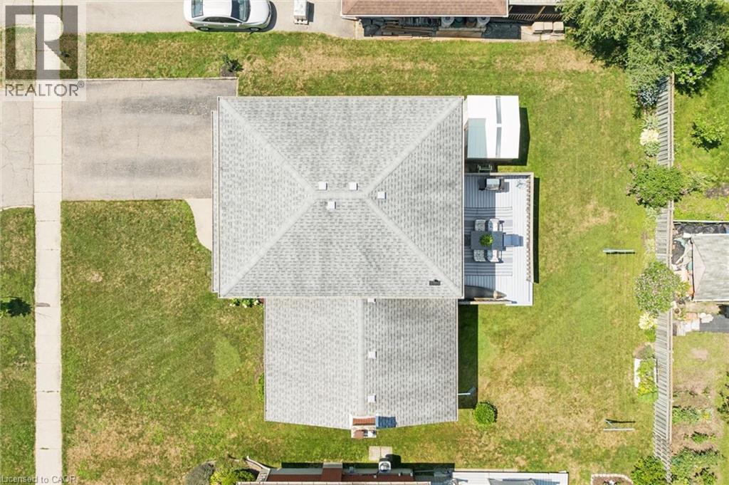 18 STRATHCONA Crescent - Image 39