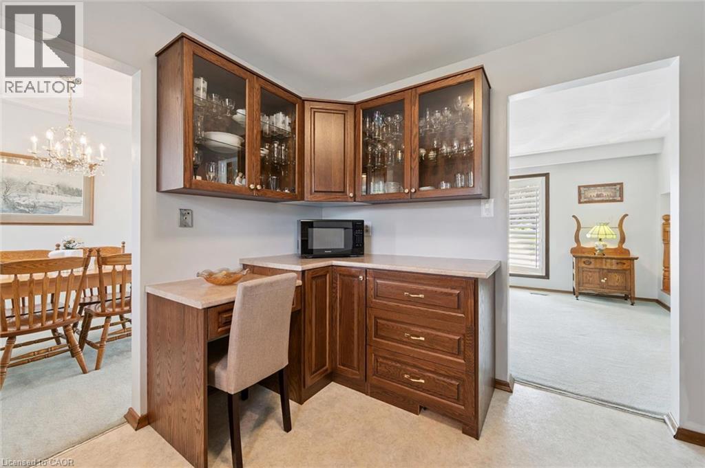 18 STRATHCONA Crescent - Image 13