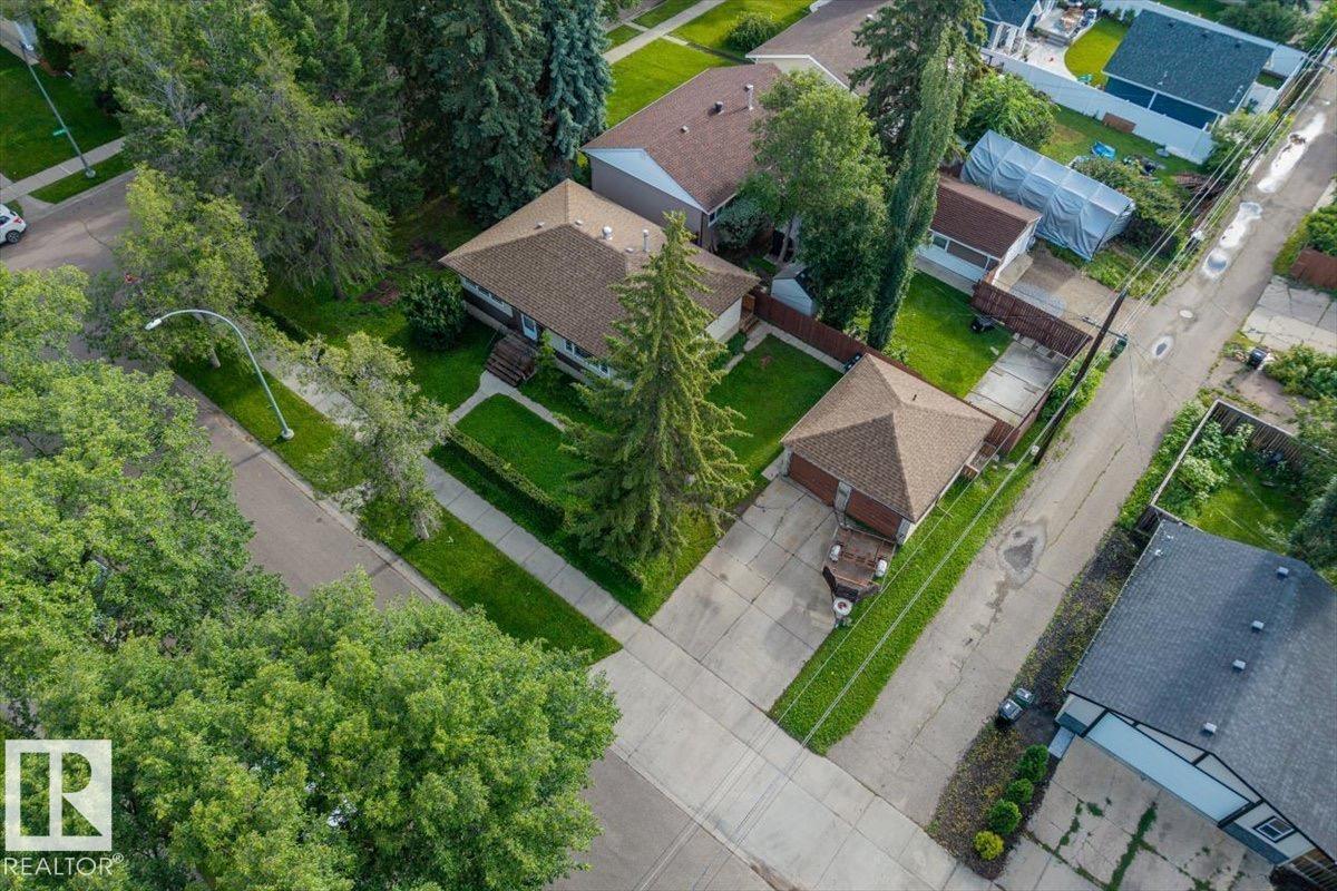 11049 145 ST NW - Image 3