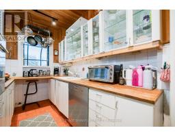 Bedroom 3 - 1089 Mt Pleasant Road, Toronto, ON M4P2M7 Photo 8