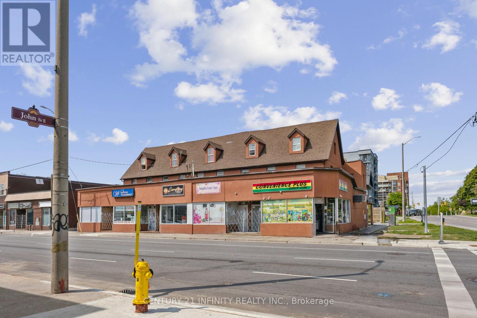 134-142 SIMCOE STREET S, Oshawa (Central) — photo 2