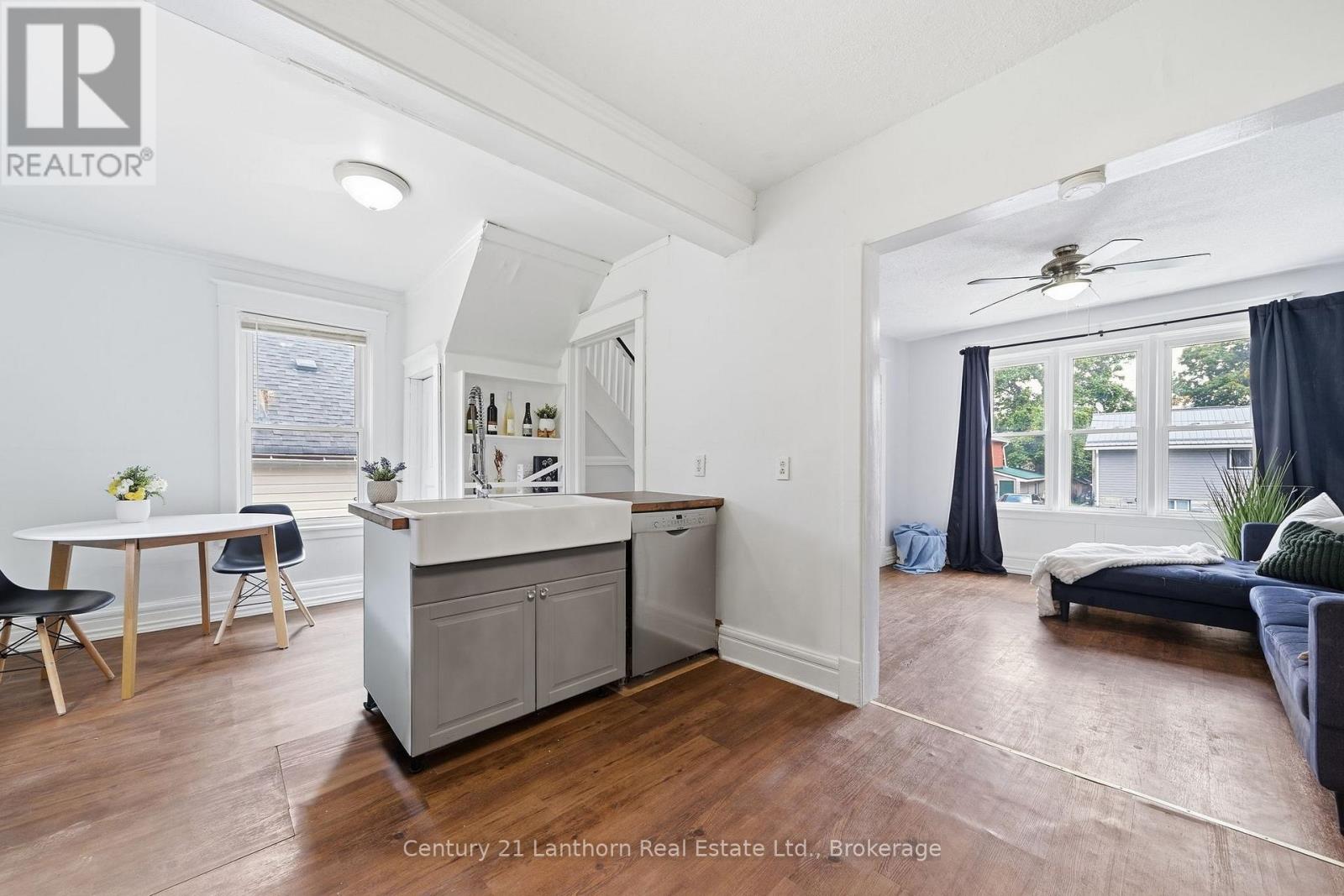 8 BETTES STREET - Image 15