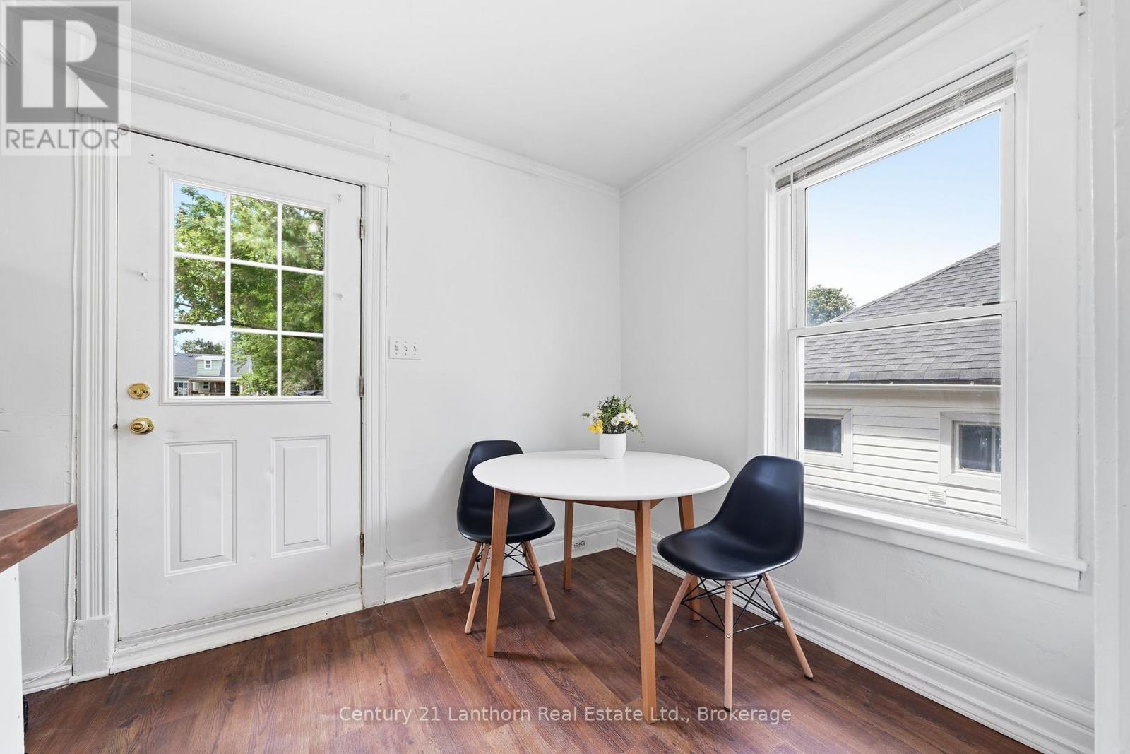 8 BETTES STREET - 20