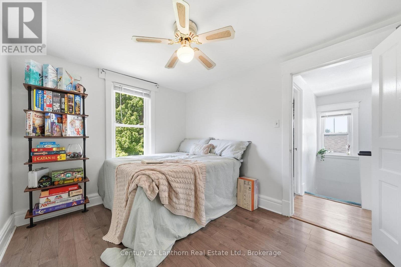 8 BETTES STREET - Image 4