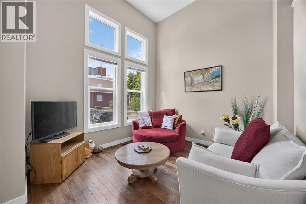 913 Evanston Square NW - 7