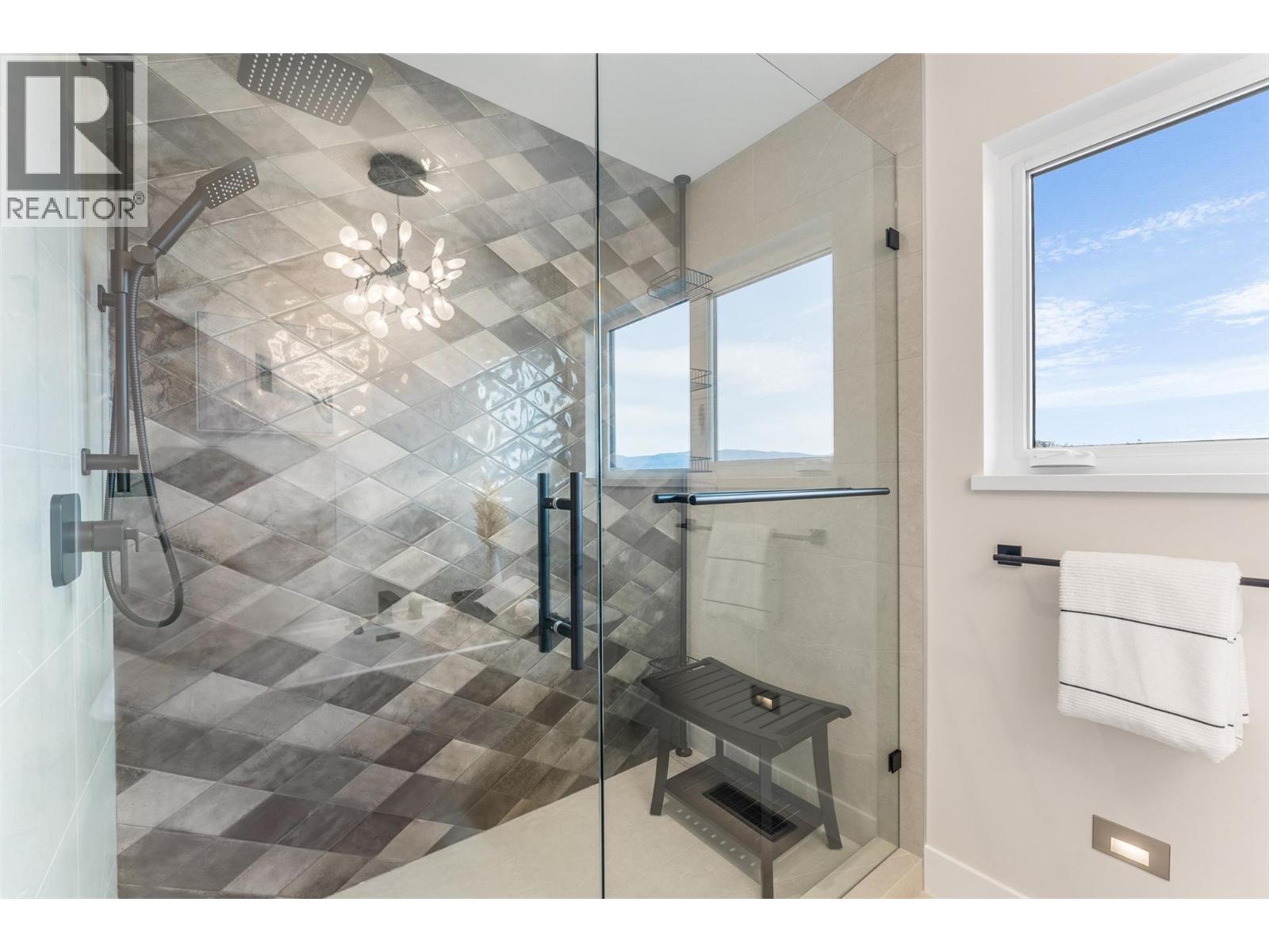 4970 Bucktail Lane, Kelowna