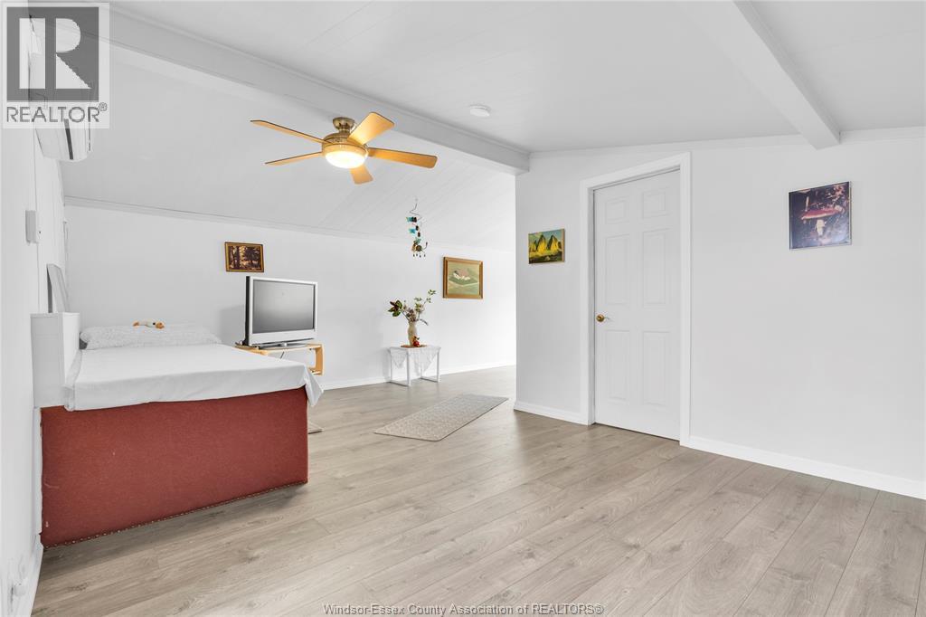 91 WILLOW BEACH - 24