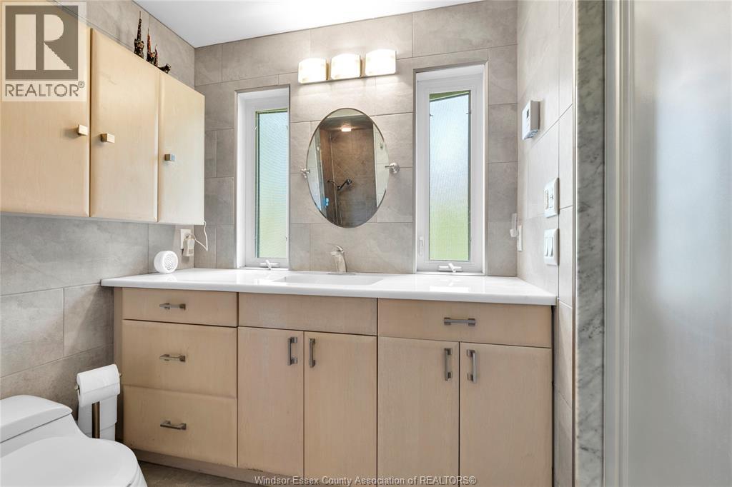 91 WILLOW BEACH - 31