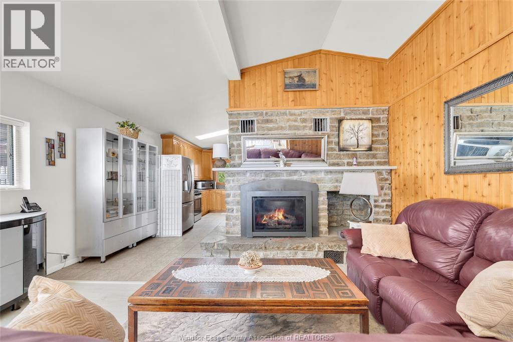 91 WILLOW BEACH - 42