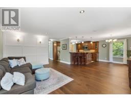 528 St. Thomas Line thumbnail 16