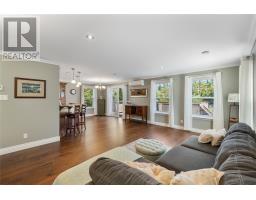 528 St. Thomas Line thumbnail 17