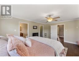 528 St. Thomas Line thumbnail 23