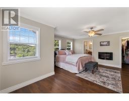 528 St. Thomas Line thumbnail 24