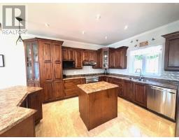 1432 Main Road thumbnail 19