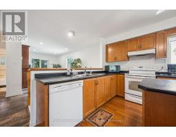 28 Peglar Crescent, Centre Wellington, ON N1M3T3 Photo 12