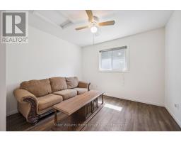 28 Peglar Crescent, Centre Wellington, ON N1M3T3 Photo 23