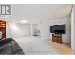 28 Peglar Crescent, Centre Wellington, ON N1M3T3 Photo 27